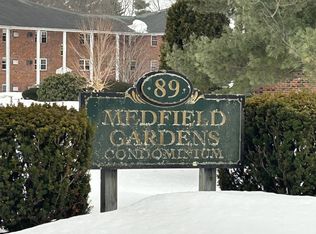 89 Pleasant St Unit 1-C11, Medfield, MA 02052
