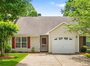 3130 Highbridge Cir, Jamestown, NC 27282