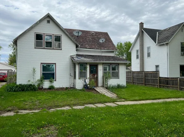 704 3rd Ave, Armstrong, IA 50514