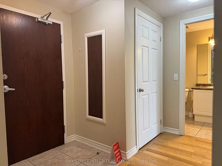 47 Caroline St N #402 — Photo 19