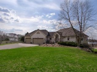 12360 Ingersoll Ave N, Hugo, MN 55038