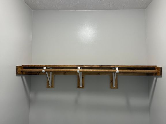 4th image of 727 Quesada St