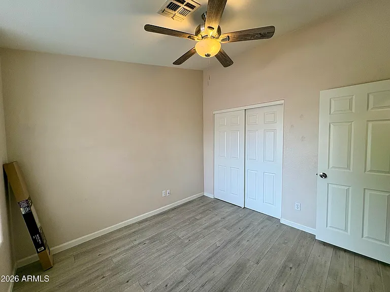 8556 W Carol Ave — Photo 31