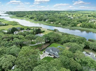 27 Brushy Neck Ln #C, Westhampton, NY 11977