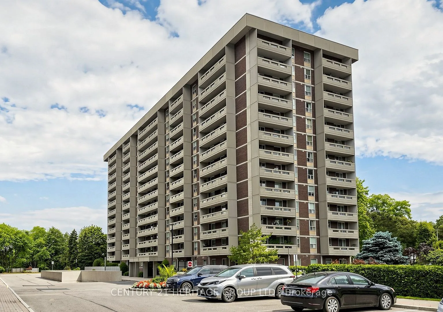 3 bed, $3,200 — Photo 2