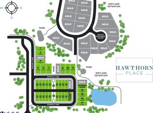 152 Roman Ln, Hawthorn Woods, IL 60047