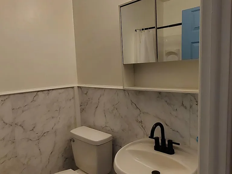 447 Pine St #D4 — Photo 8