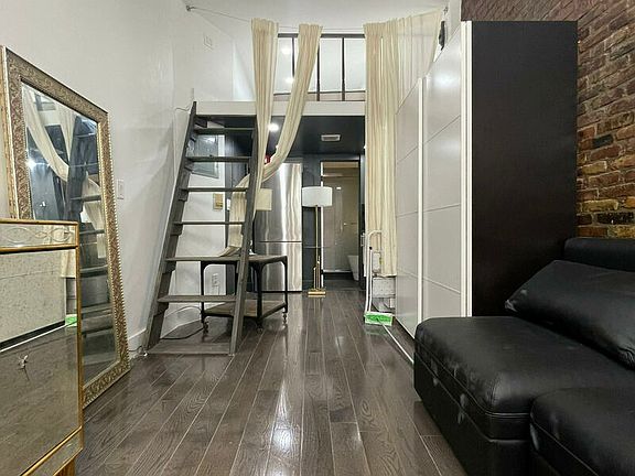 2nd image of 217 E 4th St APT 3A