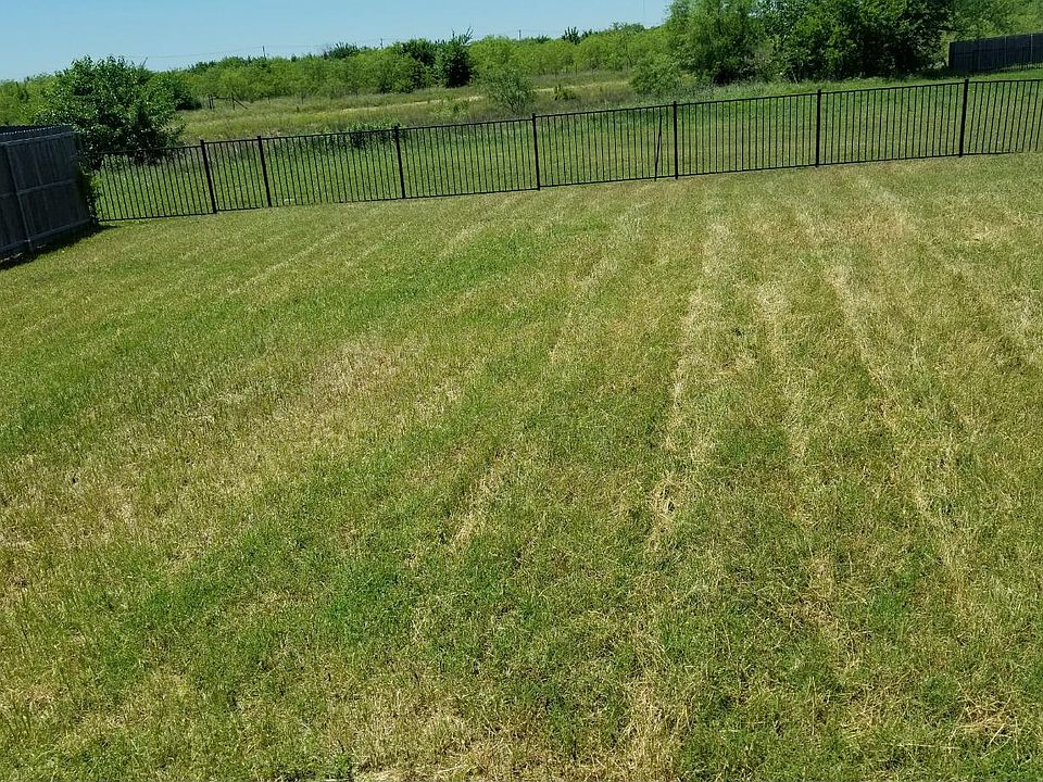 2nd image of 518 Mast Ct