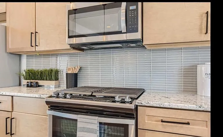 5813 Spring Breeze Dr — Photo 5