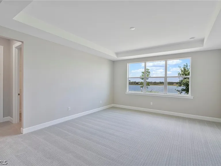 16056 Shoreline Dr — Photo 16