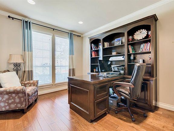 4th image of 12310 Crest Haven Ln