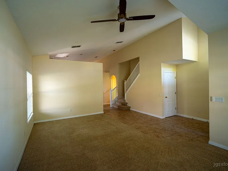 2136 Shadow Creek Dr — Photo 10