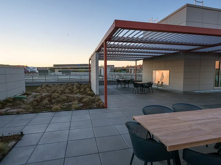 Dine al fresco or socialize with stunning views of Seattle