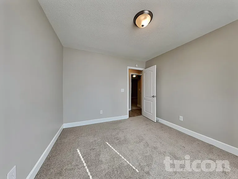 7 Adair Cv — Photo 11