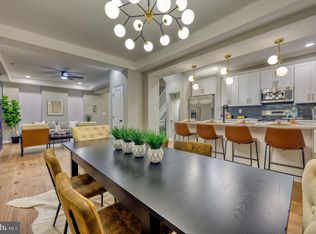2207 N Ellamont St, Baltimore, MD 21216