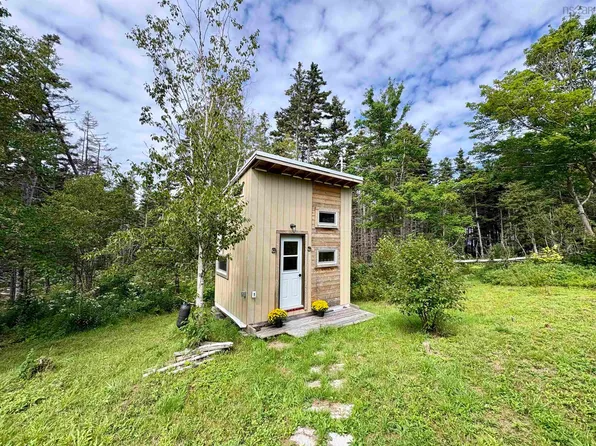 Shore Rd #21, Margaree Harbour, NS B0E 2B0