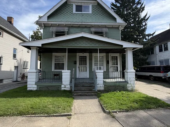 3747 W 47th Pl, Cleveland, OH 44102