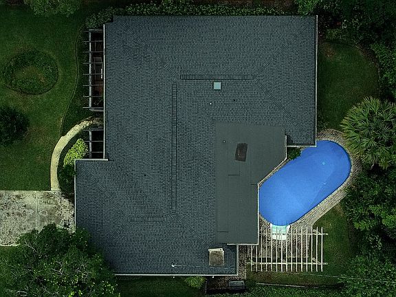 2nd image of 659 Darcey Dr