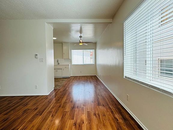 3rd image of 11618 Gorham Ave APT 5