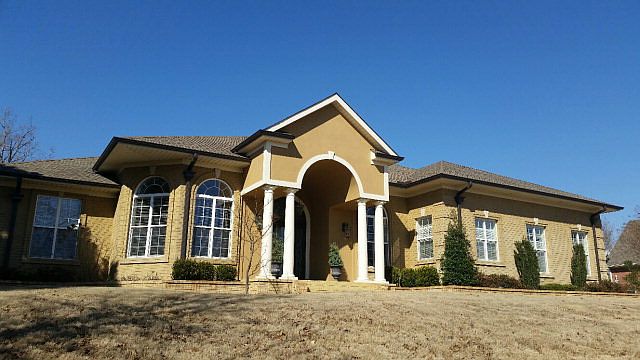 1st image of 1088 Augusta Dr