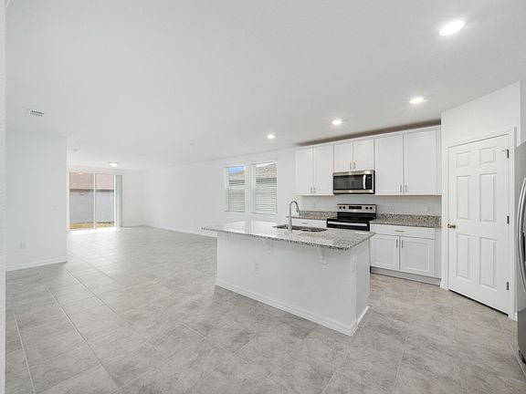 Kitchen/Living