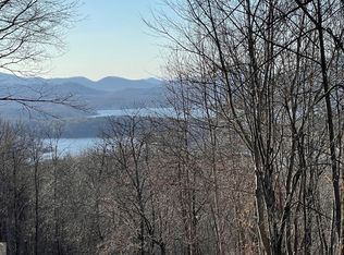 63 Dan Knob Dr, Hayesville, NC 28904