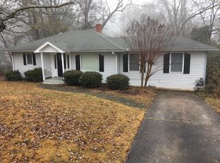 1400 Enota Ave NW, Gainesville, GA 30501