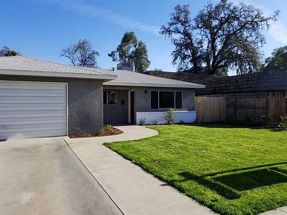2nd image of 520 N Encina St