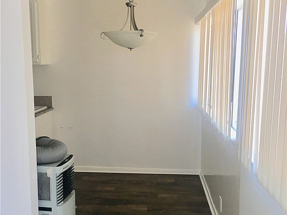 5th image of 2270 S Barrington Ave APT 2