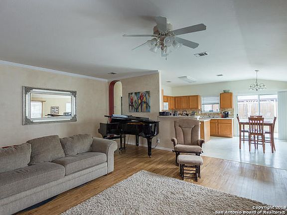 5th image of 606 Coral Hbr