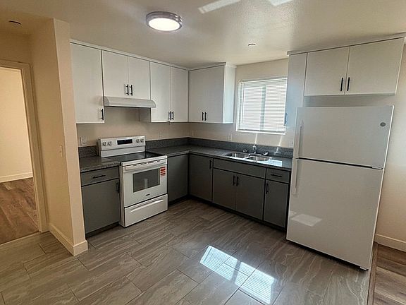 5th image of 1830 W 48th St