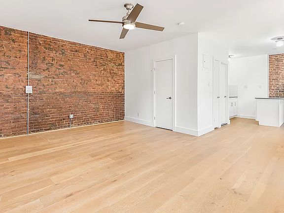5th image of 1685 Lexington Ave APT 3