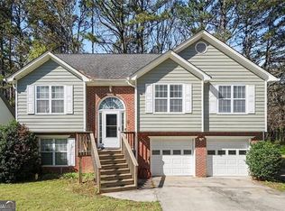 458 Padens Valley Ct, Lawrenceville, GA 30044