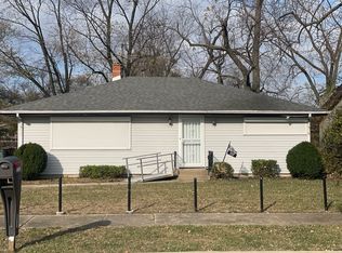 117 W 157th Pl, Harvey, IL 60426