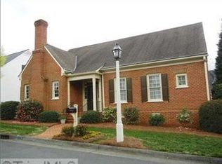 102 Westhaven Cir, Winston Salem, NC 27104