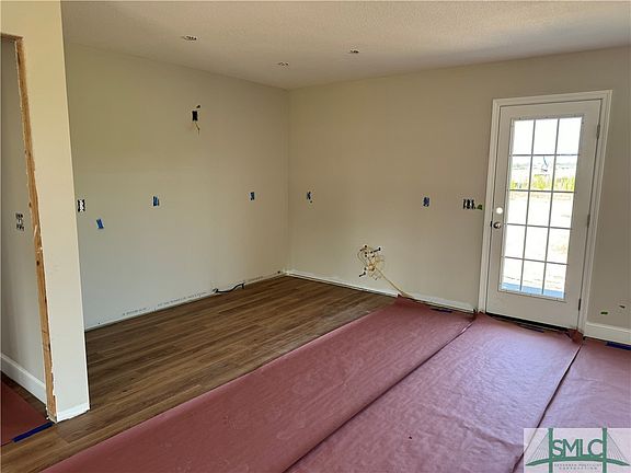 5th image of 0 Centipede Court #114