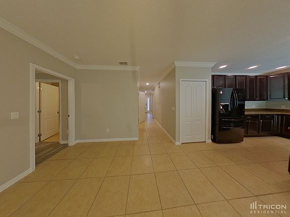 3rd image of 1526 Sterns Dr
