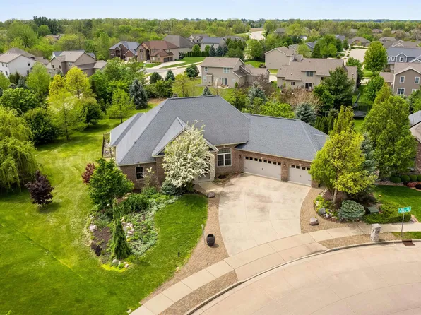 3018 W Quartz St, Dunlap, IL 61525