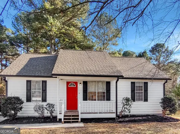 220 Peach Forest Pl, Douglasville, GA 30134