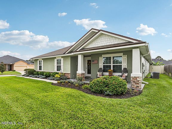 3rd image of 3002 VIANEY Place