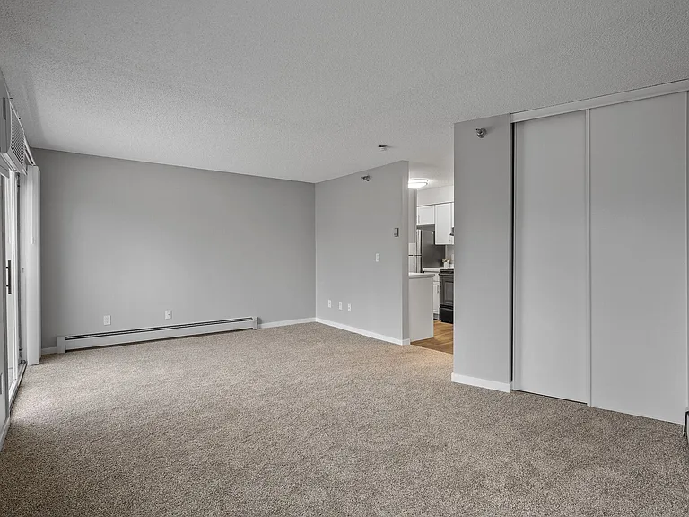 Hillcrest Place — Photo 26