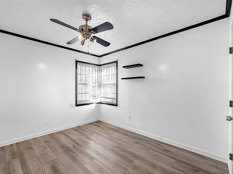 6014 Belarbor St — Photo 14