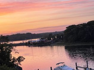 45 Main St #203, Wareham, MA 02571