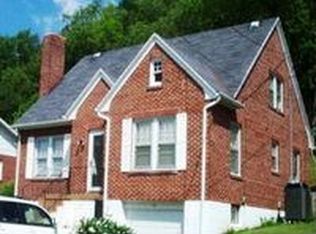 916 Augusta St, Bluefield, WV 24701