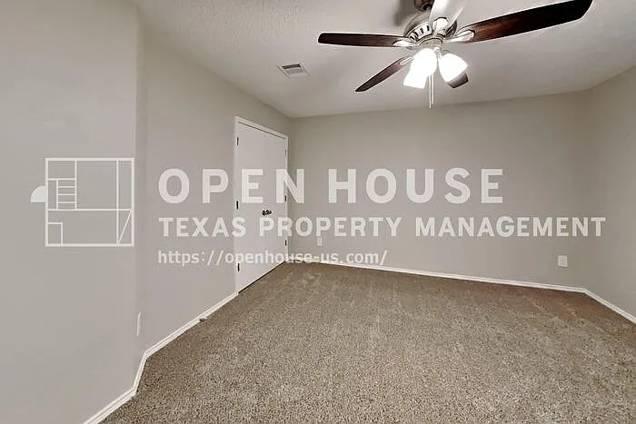 1516 Englewood Dr — Photo 11