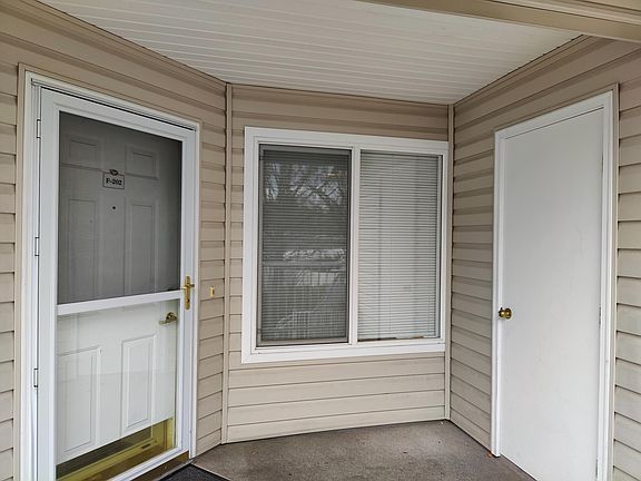 3rd image of 11130 SE 208th St APT F202
