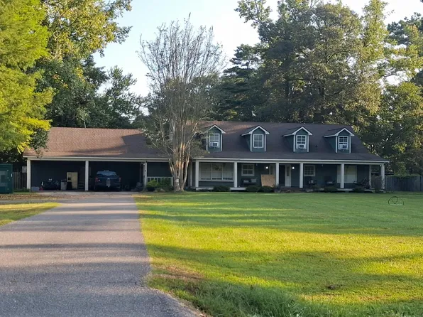 8431 Gwendolyn Dr, Denham Springs, LA 70706