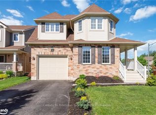 6 McKean Cres, Collingwood, ON L9Y 0C1