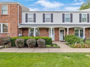 1983 Kirkby Dr, South Park, PA